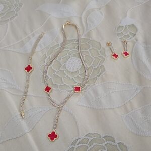 Chic Red and Gold Women's Necklace Set
